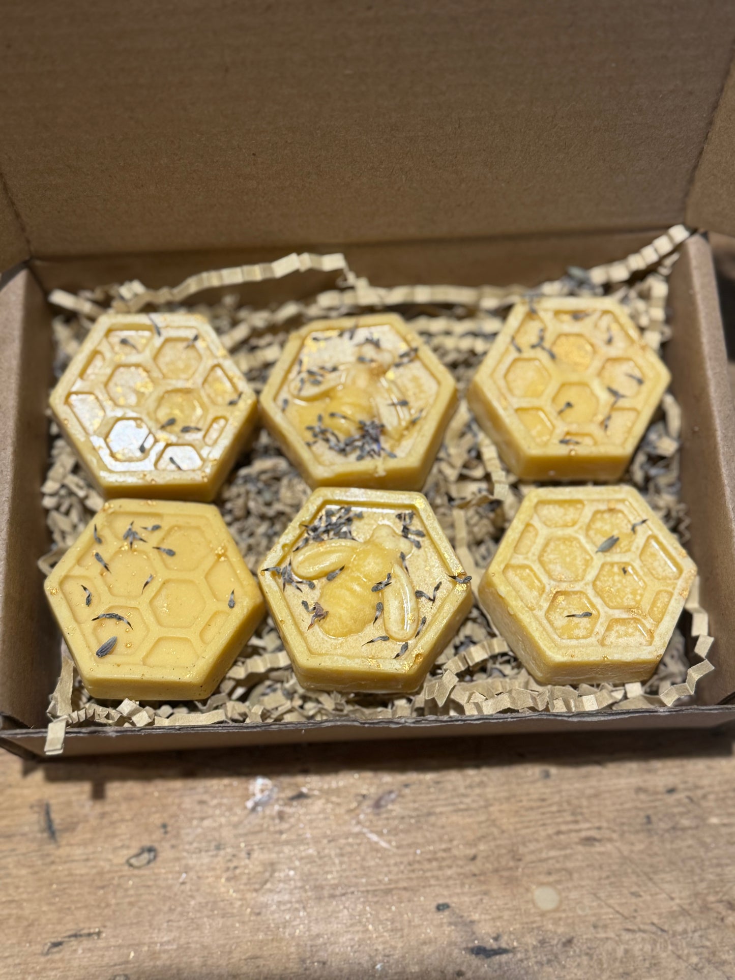 🕯️ Beeswax Honey Melts – Natural Scented Wax Melts for Burners
