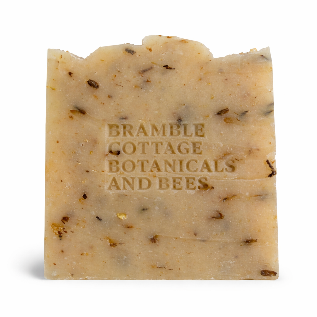 The Gentleman’s Honey Scrub Bar