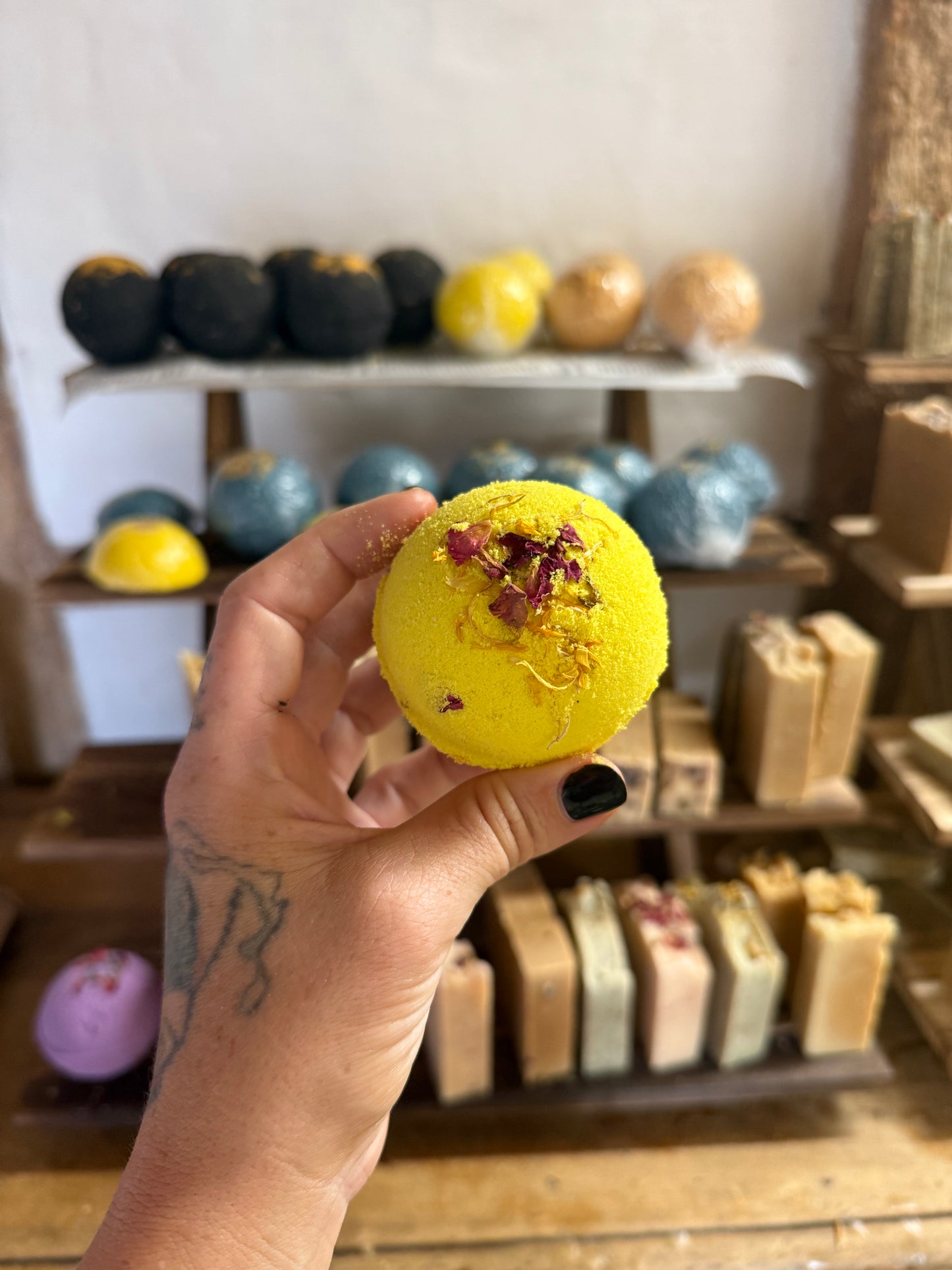 Honey Bath Bomb - Honey Blossom