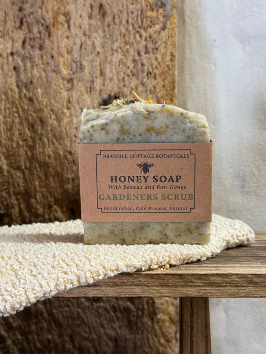 Gardeners Scrub Honey Soap