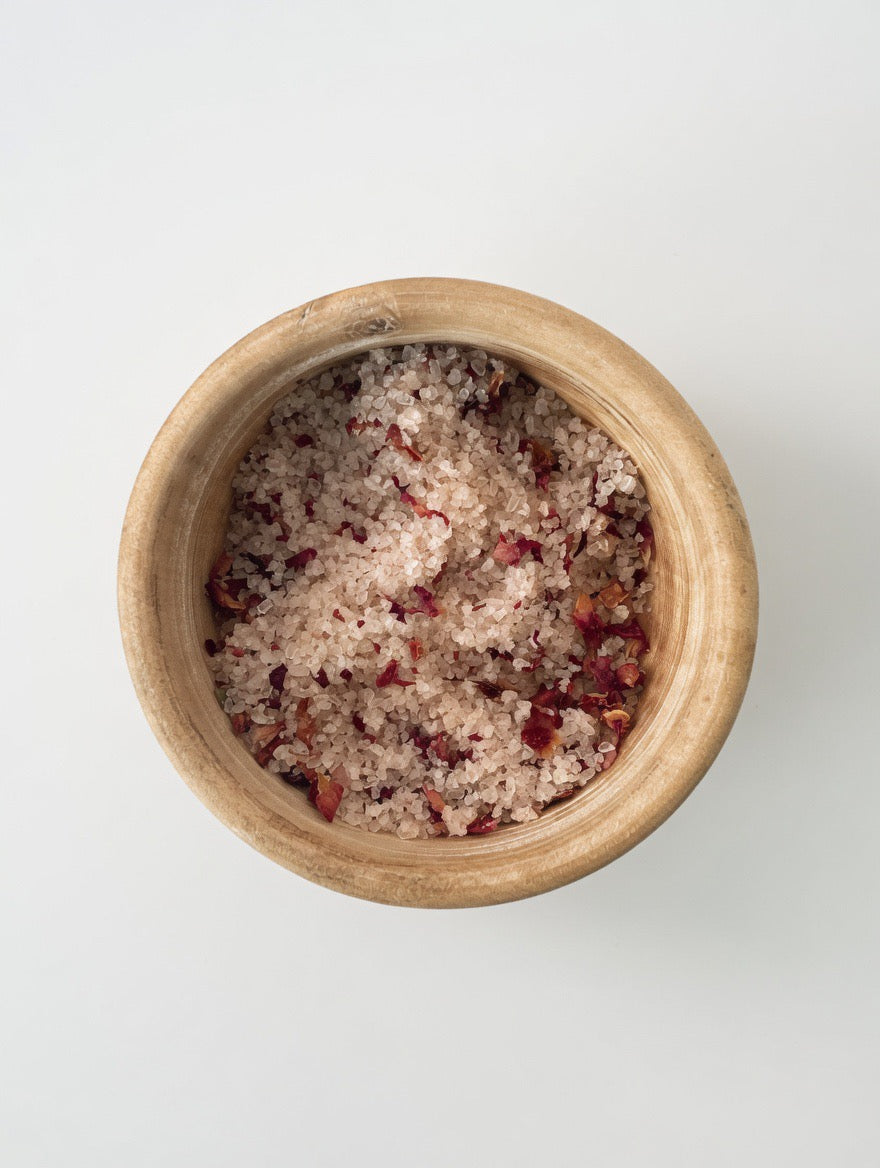 English Rose Milk, Oat & Honey Bath Soak