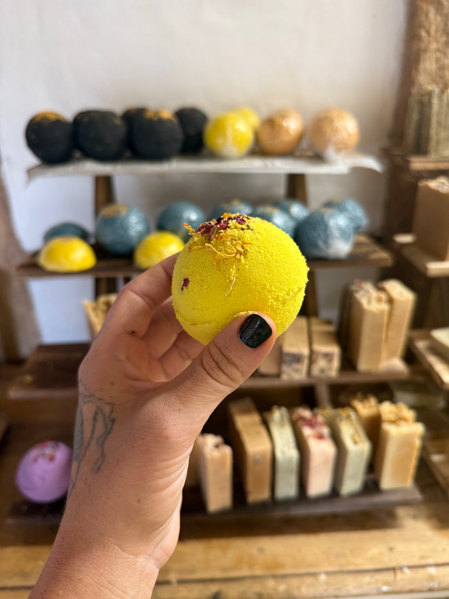 Honey Bath Bomb - Honey Blossom